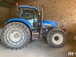 Tracteur agricole New Holland T7040 - 1
