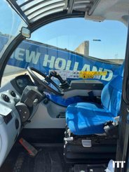 Chariot élévateur télescopique New Holland LM 7.42 - 12