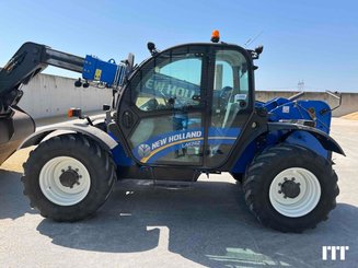 Chariot élévateur télescopique New Holland LM 7.42 - 4