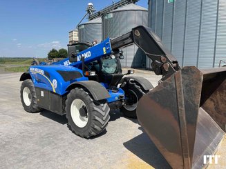 Chariot élévateur télescopique New Holland LM 7.42 - 6