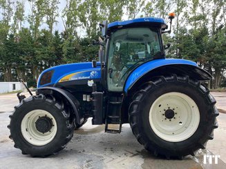 Tracteur agricole New Holland T6070 - 1