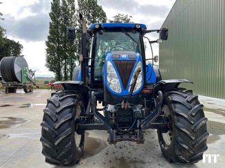 Tracteur agricole New Holland T6070 - 4
