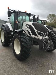 Tracteur agricole Valtra T234 - 1
