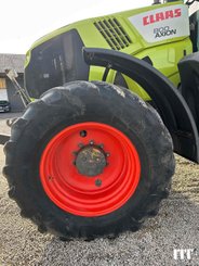Tracteur agricole Claas AXION 800 - 7