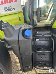 Tracteur agricole Claas AXION 800 - 9