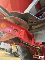 Distributeur d'engrais Kuhn AXIS 401 WT25 - 9