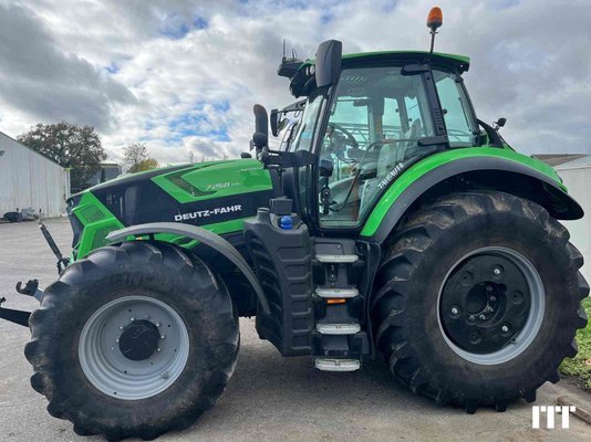 Tracteur agricole Deutz-Fahr TTV 7250 - 1