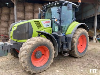 Tracteur agricole Claas AXION 800 - 3