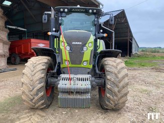 Tracteur agricole Claas AXION 800 - 4