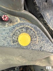 Tracteur agricole Case PUMA 200 CVX - 8